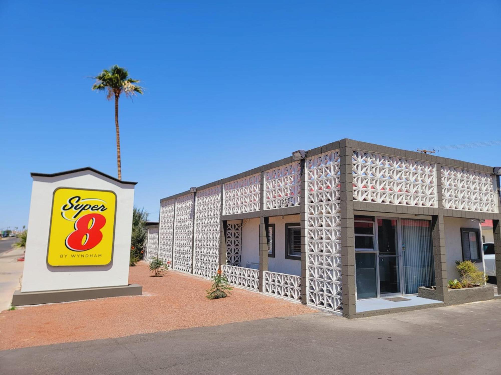 Super 8 By Wyndham El Centro North Hotell Eksteriør bilde